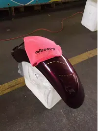 Custom image caption