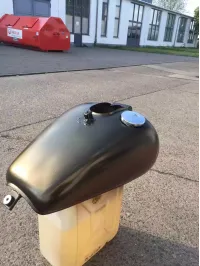 Custom image caption