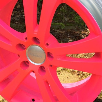 Neon Pembe Efekt Sprey Folyo ile Jant Kaplama